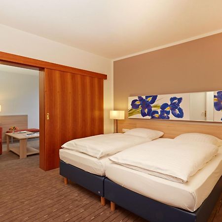 H+ Hotel Wiesbaden นีเดิร์นเฮาเซน ห้อง รูปภาพ