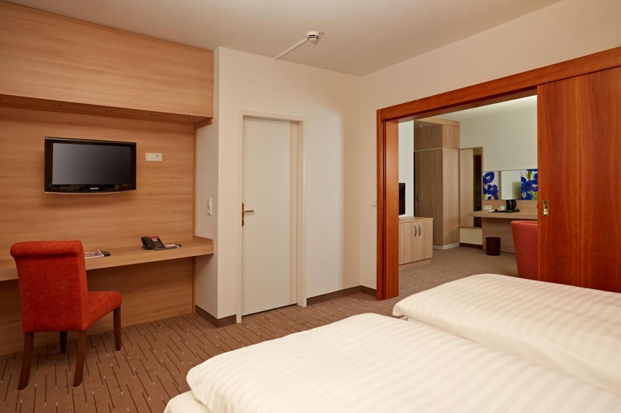 H+ Hotel Wiesbaden นีเดิร์นเฮาเซน ห้อง รูปภาพ