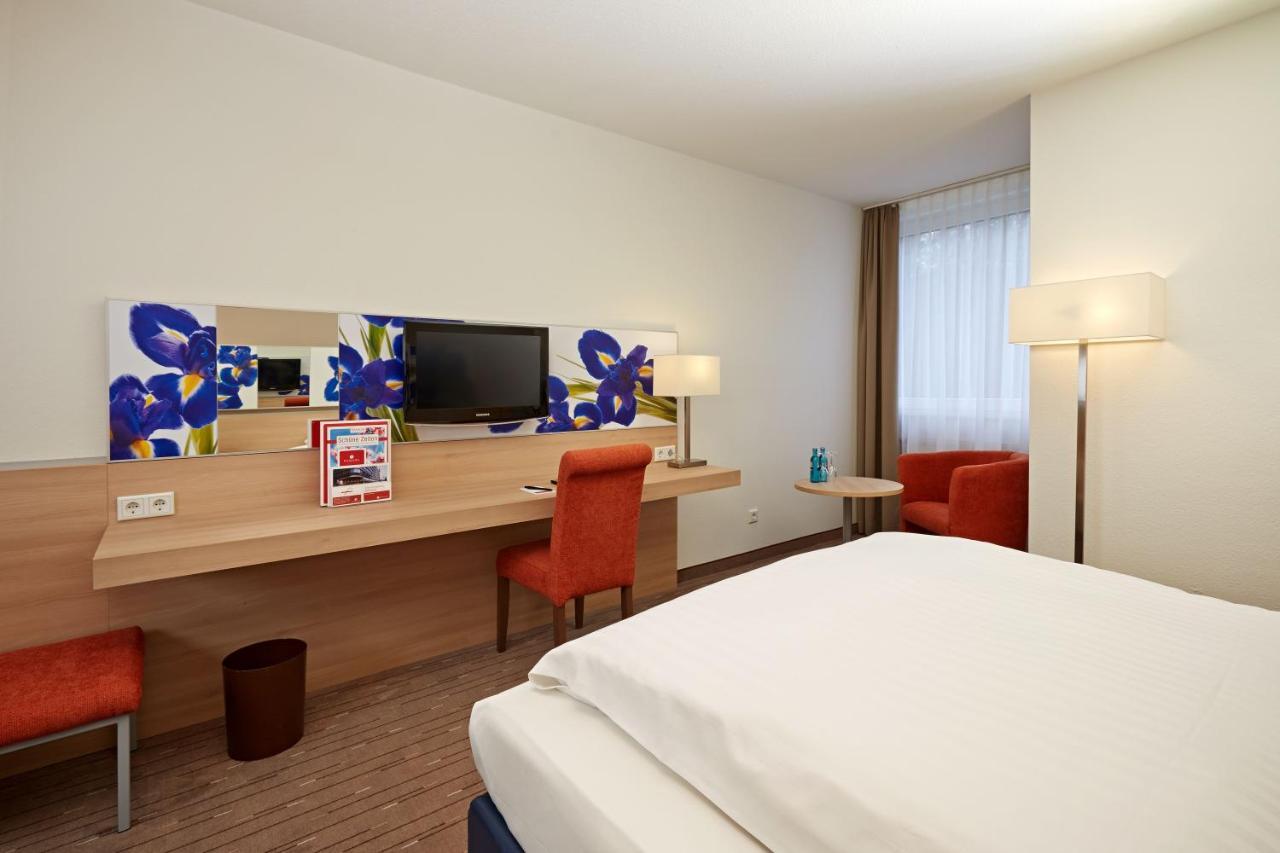 H+ Hotel Wiesbaden นีเดิร์นเฮาเซน ภายนอก รูปภาพ